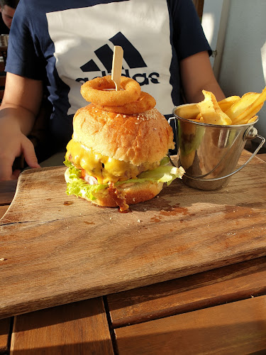 Opinii despre Kolodvor Pub Žalec în Žalec - Gastronomija in gostinstvo