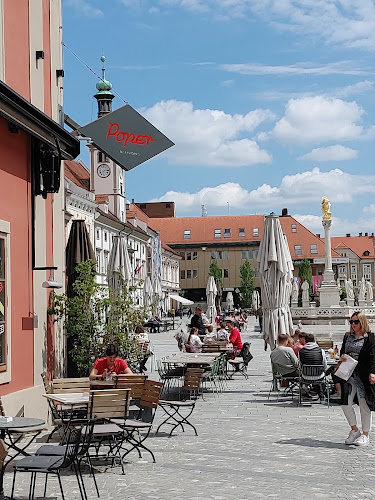 Poper - Gastronomija in gostinstvo