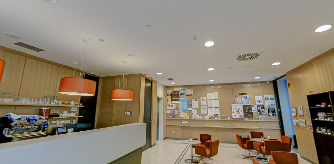 Opinii despre ČAJNA SOBA & KAVARNA KNJIŽNICA în Radovljica - Gastronomija in gostinstvo