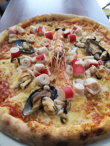 Picerija Kobula, Lea Gjörek, s.p.