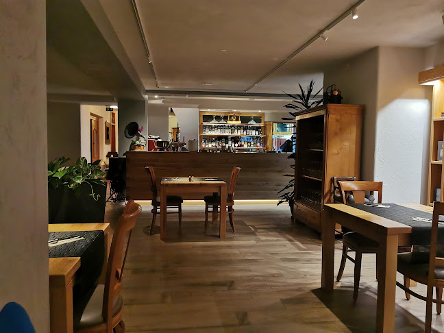 Trg golobarskih žrtev 1, 5230 Bovec