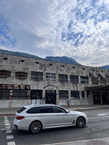 Comentarii opinii despre StationPub