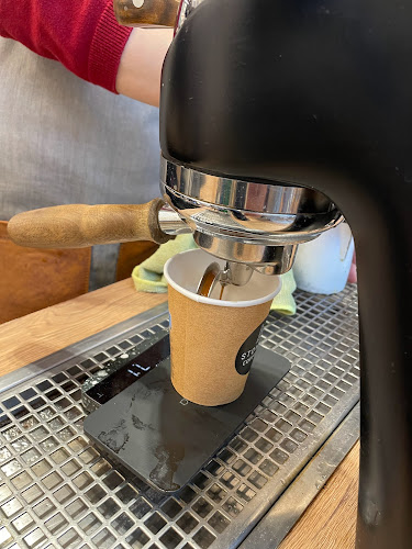 Prešernov trg 2, 1000 Ljubljana