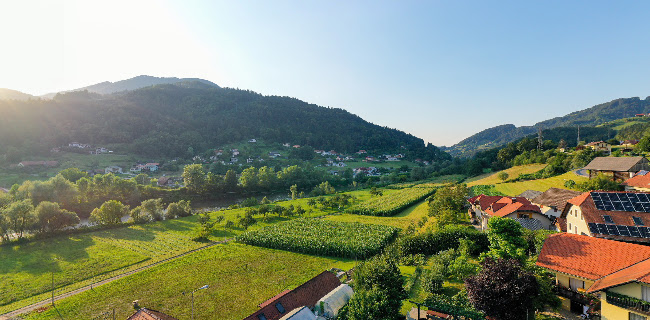 Martinova Izba - Zaključene Družbe