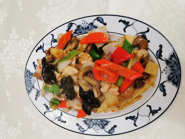 Zlati vrt, Kitajska Restavracija