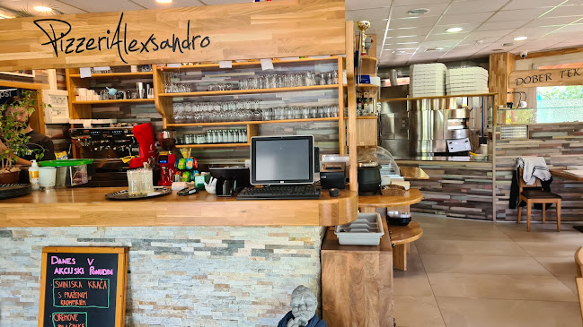 Vipavska cesta 53, 5000 Nova Gorica