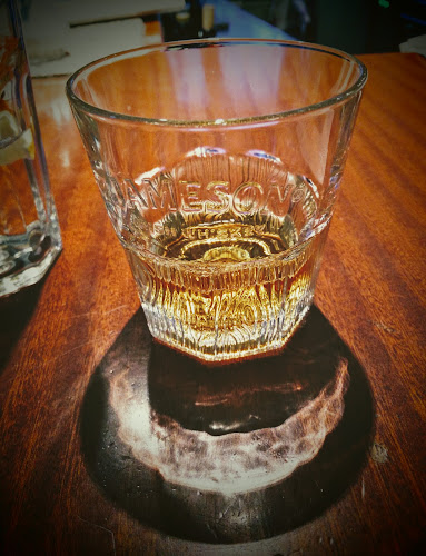 Vila A Bar - Gastronomija in gostinstvo