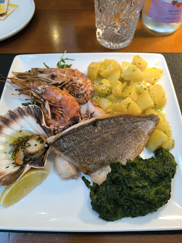 Plešivo, 38 - Goriška Brda, Slovenija, 5212 Dobrovo