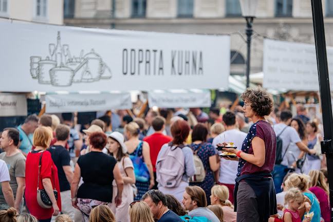 Opinii despre Odprta Kuhna în Ljubljana - Gastronomija in gostinstvo