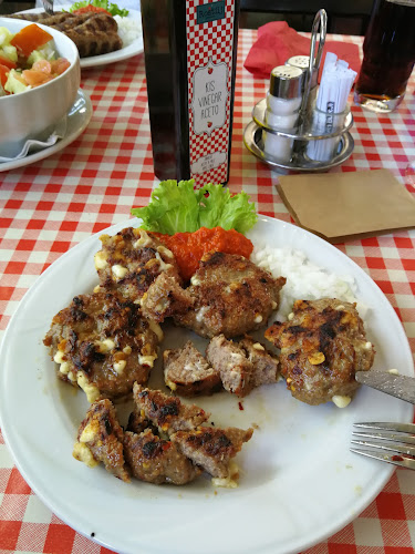 Roštilj - Gastronomija in gostinstvo