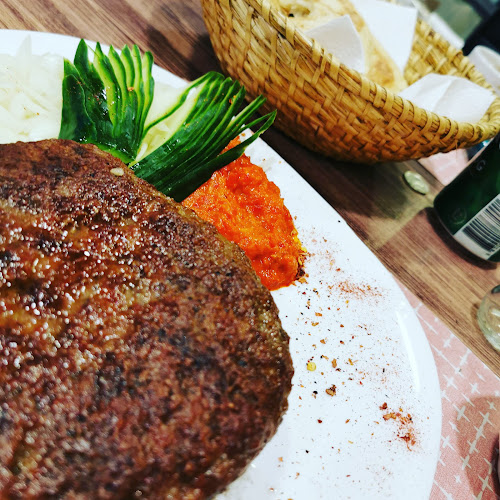 Comentarii opinii despre Žar Burger d.o.o.