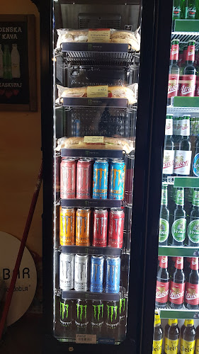 Postajni Bar - Gastronomija in gostinstvo