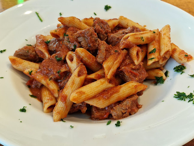 Opinii despre Vozi Miško în Ljubljana - Gastronomija in gostinstvo