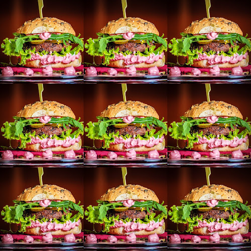 Restavracija Radha Govinda - Gastronomija in gostinstvo