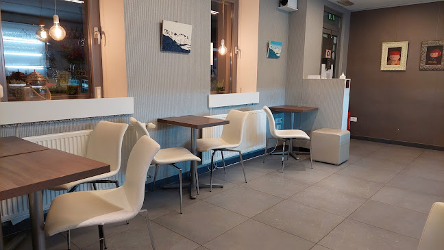 Kavarna Čopomana - Gastronomija in gostinstvo