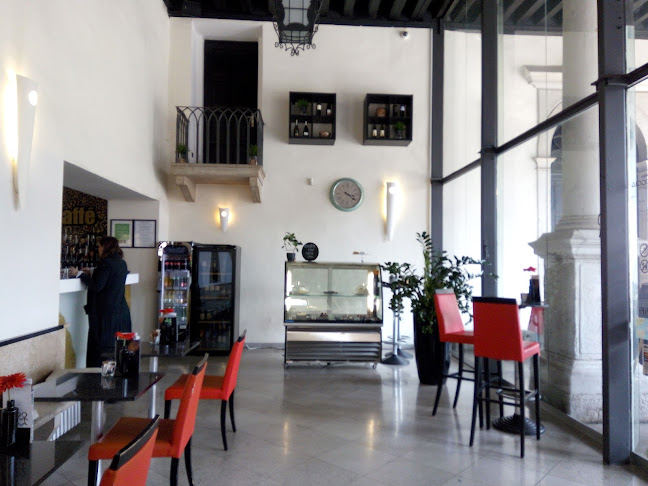 Loggia Caffè Kavarna - Gastronomija in gostinstvo