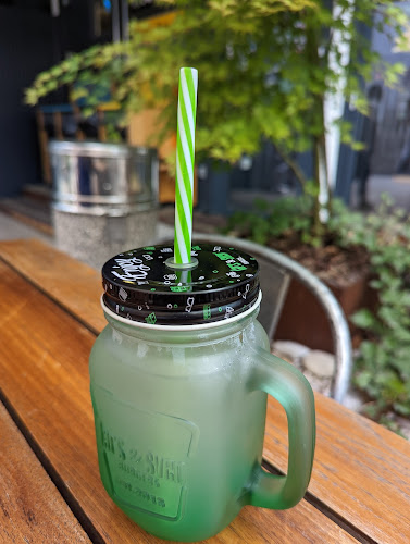 Jurčkova Cesta 225, 1000 Ljubljana