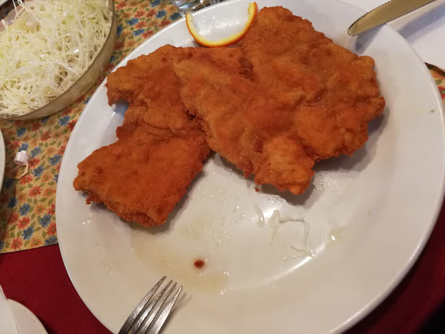 Comentarii opinii despre GOSTILNA LOVSKI DOM STOL