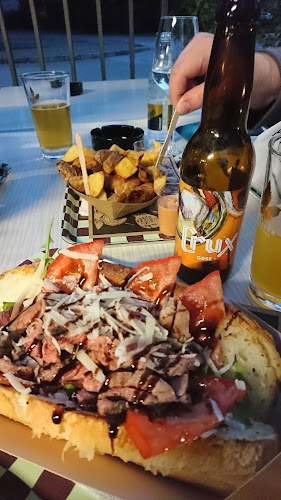 Comentarii opinii despre Postaja burger bar