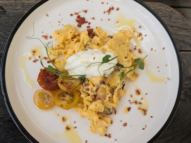 Opinii despre Slovenska Hiša în Ljubljana - Gastronomija in gostinstvo