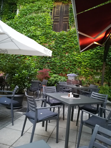 Eksperiment S - Gastronomija in gostinstvo