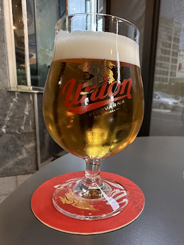 Plavi Bar - Gastronomija in gostinstvo