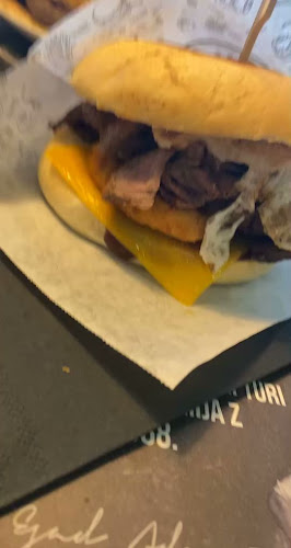 Opinii despre Ajda Burgers & More BTC în Ljubljana - Gastronomija in gostinstvo