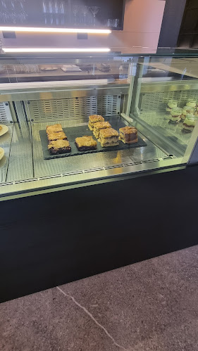 Cankarjeva - Gastronomija in gostinstvo