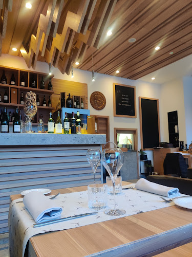 Mama Marija Restaurant - Gastronomija in gostinstvo