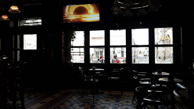 Kava bar "Petra in jazz Pub" - Ban Božidar, s.p. - Gastronomija in gostinstvo