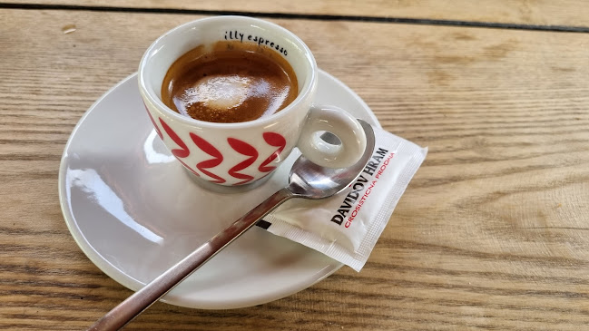 Osteria Tenis Center