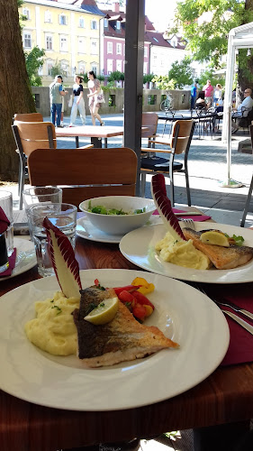 Pri Cankarju - Gastronomija in gostinstvo