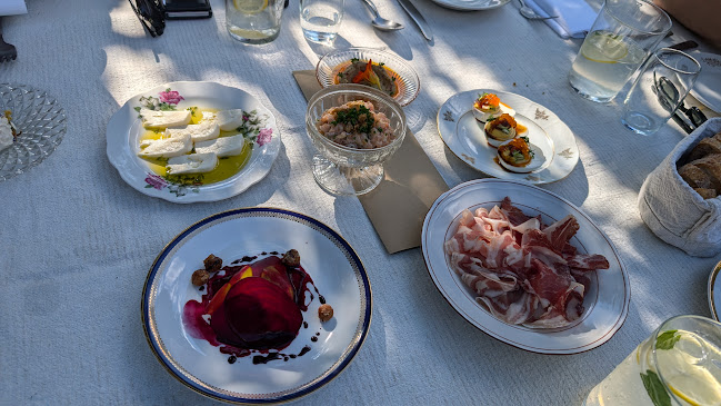 Opinii despre Gostilna Cajnarje în Cerknica - Gastronomija in gostinstvo