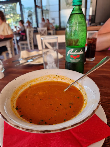 Gostilna Manjada... pu naše