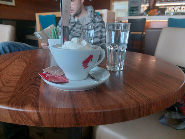 Izba Pub Šempeter - Gastronomija in gostinstvo