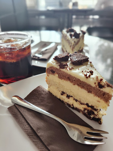 KAVARNA SIESTA, Petra Grah s.p.