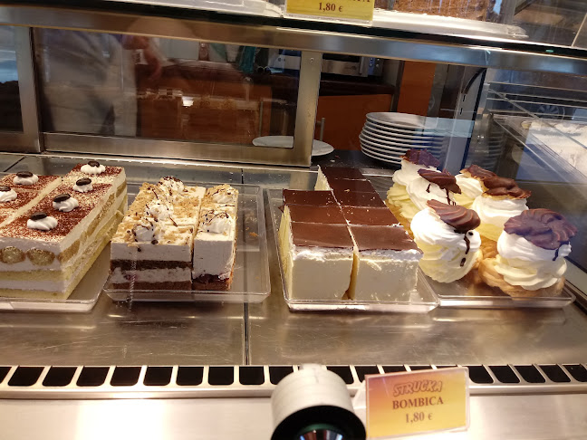 Pekarna , slaščičarna in kavarna Štručka Rogašovci d.o.o. - Gastronomija in gostinstvo