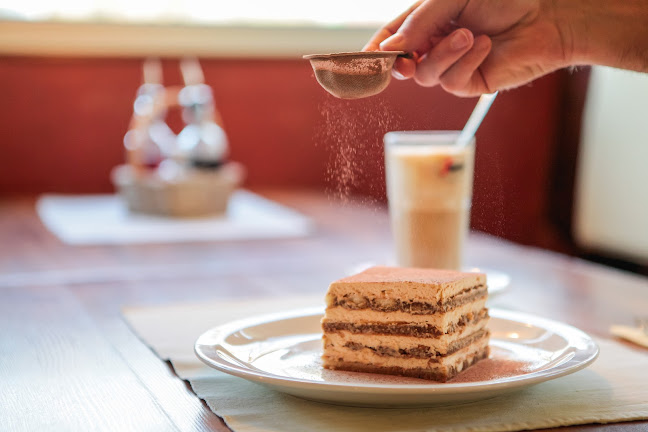 La Cantina CENTER pizzerija in špageterija - Gastronomija in gostinstvo