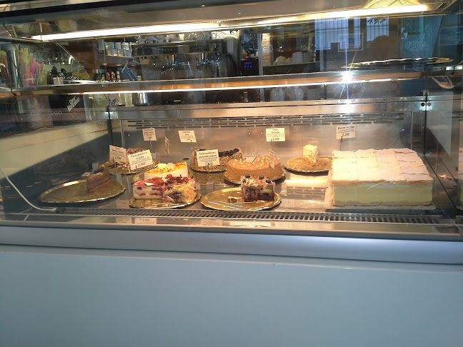 Opinii despre Slaščičarna in kavarna Julija (Bruno gostinstvo, trgovina in pekarna Gabrijele d.o.o.) în Trebnje - Gastronomija in gostinstvo