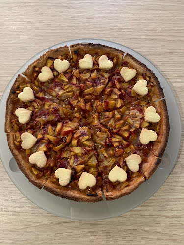 Ajdalicious, kreativna peka, Ajda Miklavčič s.p. - Gastronomija in gostinstvo