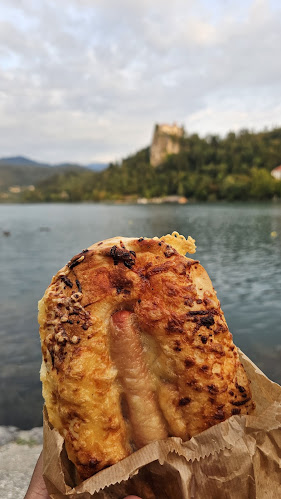 Opinii despre Dunajska Pekarna in Slaščičarna în Ljubljana - Gastronomija in gostinstvo