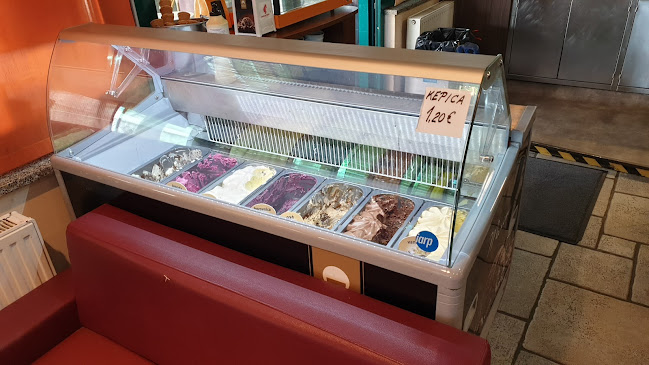 Opinii despre Tandem bar în Postojna - Gastronomija in gostinstvo