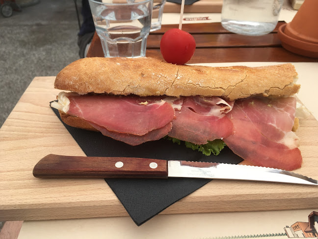 Kodila Gourmet & Bistro Market - Gastronomija in gostinstvo