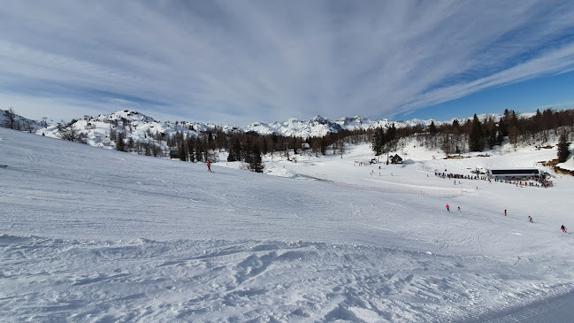 Orlove glave - Gastronomija in gostinstvo