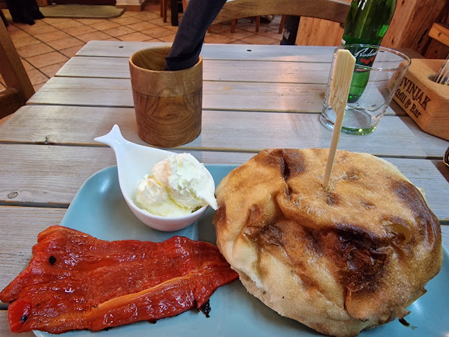 Trg golobarskih žrtev 49, 5230 Bovec