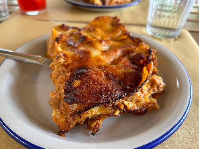 Raw Pasta - Pasta Fresca Bar - Gastronomija in gostinstvo