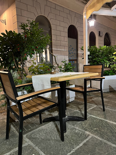 Zelenjavni trg 2, 6330 Piran