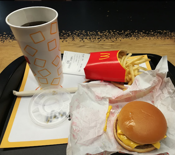 McDonald's Lesce - Gastronomija in gostinstvo