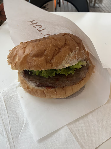 Hot Horse TIVOLI - Ljubljana