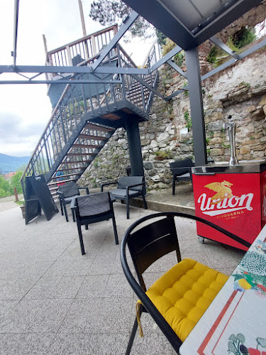 Kavarna in sladoledarna Magnus - Gastronomija in gostinstvo